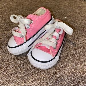 Pink converse